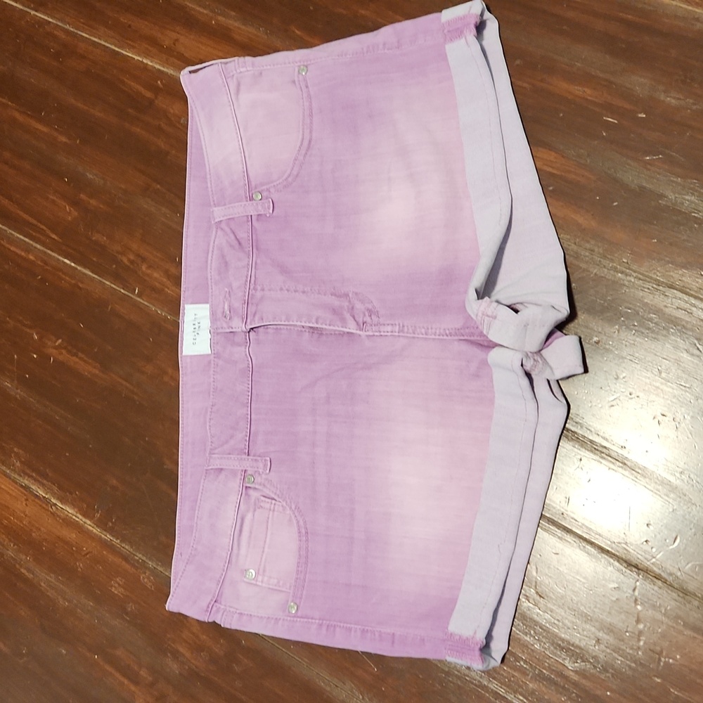 NWOT Celebrity Pink Stretchy Pink Shorts (0592) - Picture 1 of 6